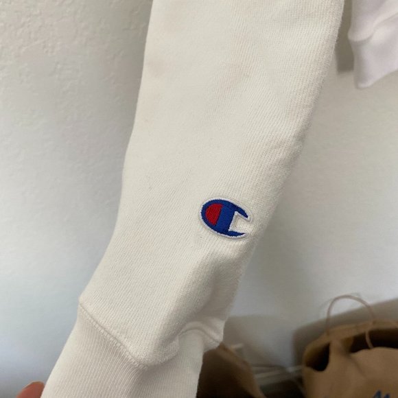 Champion Reverse Weave Crew, Vintage Script Logo - Picture 7 of 7